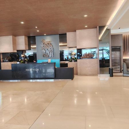 Shore One Condotel At Mall Of Asia, Philippines ปาไซ ภายนอก รูปภาพ