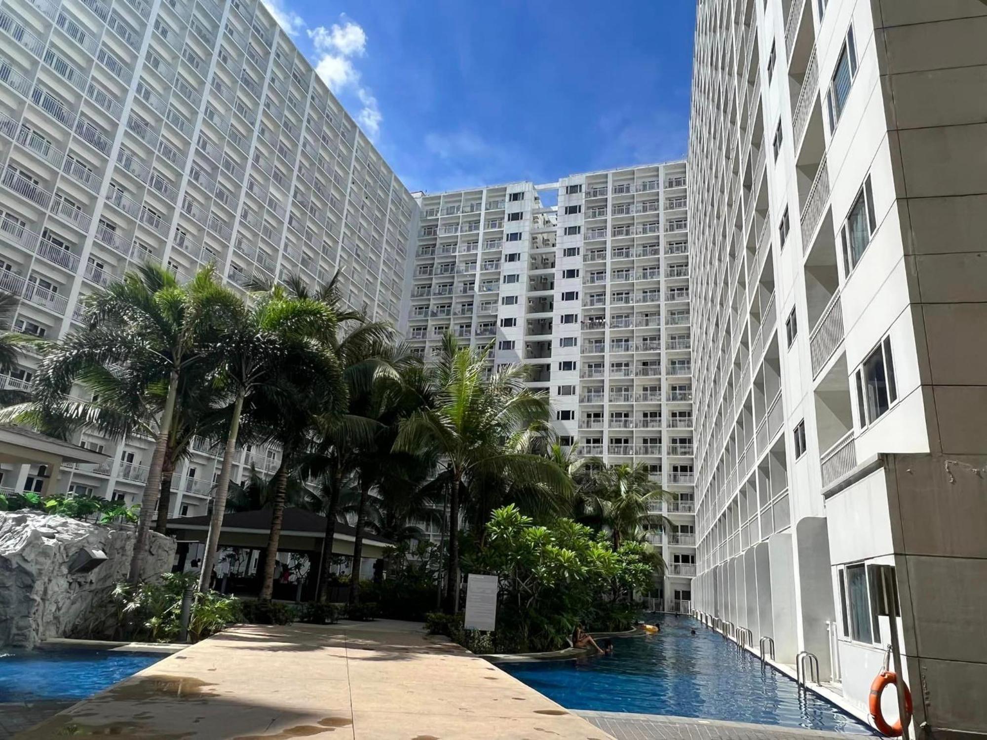 Shore One Condotel At Mall Of Asia, Philippines ปาไซ ภายนอก รูปภาพ