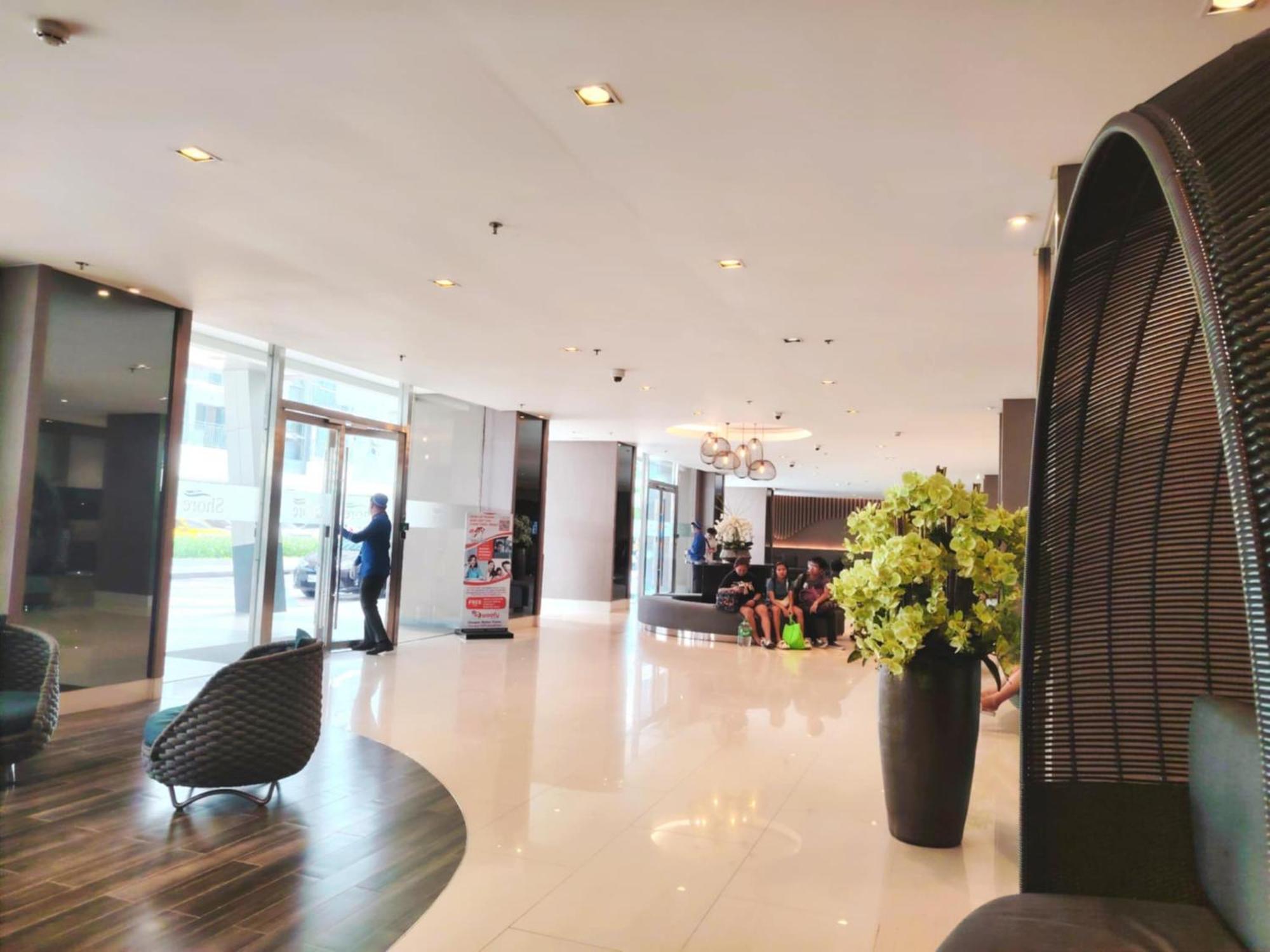 Shore One Condotel At Mall Of Asia, Philippines ปาไซ ภายนอก รูปภาพ