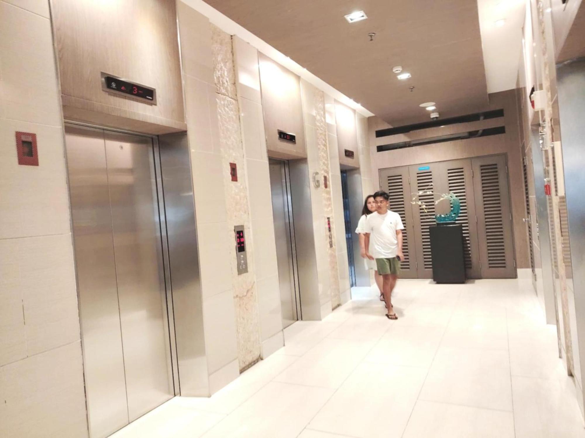Shore One Condotel At Mall Of Asia, Philippines ปาไซ ภายนอก รูปภาพ